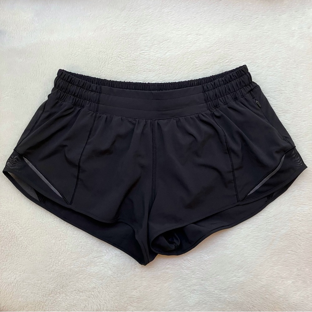 Lululemon Hotty Hot Shorts II 2.5" Low Rise Black 8